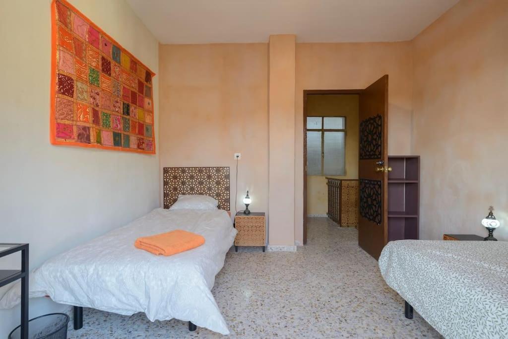 Hostal Nazari Cogollos De La Vega Екстер'єр фото
